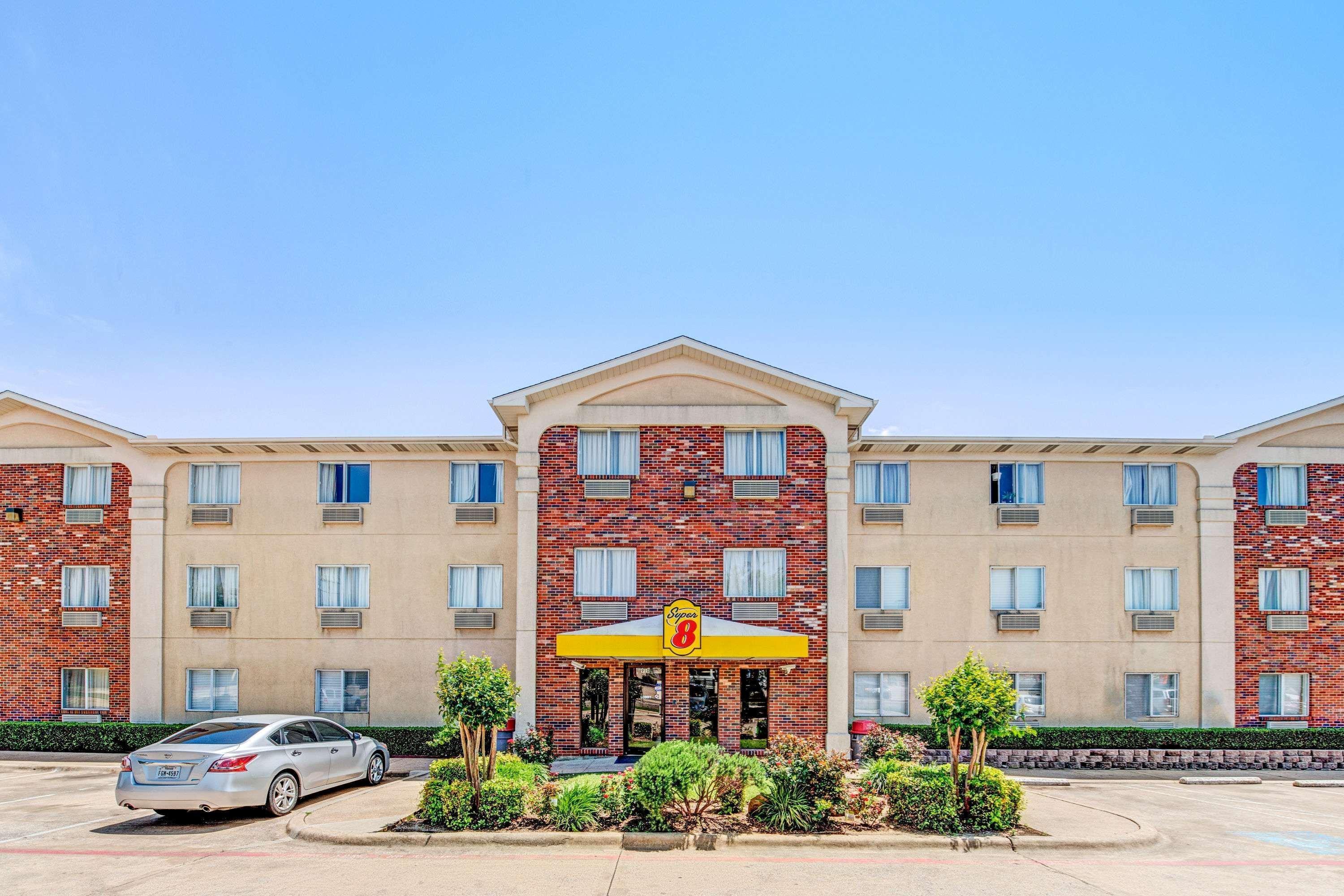 Super 8 By Wyndham Mckinney/Plano Area Exterior photo